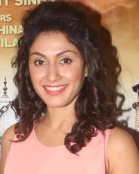 Manjari Fadnis at Screening of Film Wah Taj