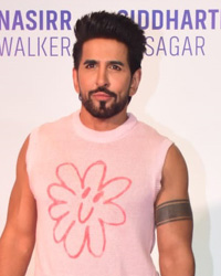 Screening of Hindi Play Ek Main Aur Ek Two