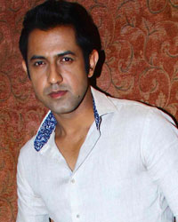 Gippy Grewal at Second Hand Husband Film Promotion