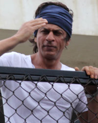 Shah Rukh Khan at Shah Rukh Khan Wishes Eid to Fans