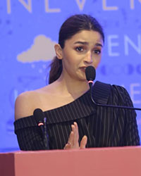 Alia Bhatt at Shaheen Bhatt Book Launch