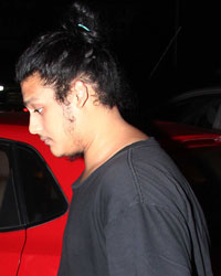 Shahid and Mira Arrive In Mumbai