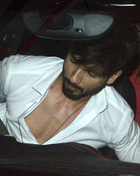 Shahid and Mira Arrive In Mumbai