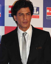 Shah Rukh Khan at Shahrukh Khan Endorses DHFL