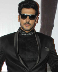 Zayed Khan at Sharafat Gayi Tel Lene Song Shoot