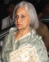 Waheeda Rehman at Shashi Kapoor Prayer Meet