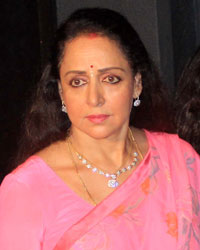 Hema Malini at Shashi Kapoor Receives Dadasaheb Phalke Award