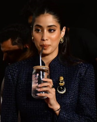Janhvi Kapoor Janhvi Kapoor