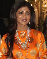 Shilpa Shetty at Shilpa Shetty Diwali Party