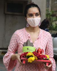 Shraddha Kapoor Ganpati Visarjan