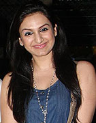 Kailash Kher's initiative friendly cricket match