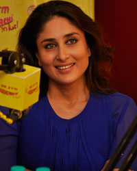 Kareena Kapoor at Singham Returns Promotion on Radio Mirchi