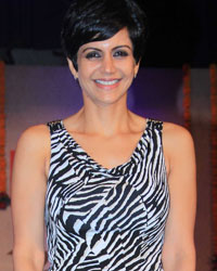 Mandira Bedi at Singing Concert Yaadon Ki Bahaar 5