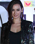 Evelyn Sharma at Skyfall Premiere