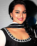 Sonakshi Sinha at Sonakshi Promotes Son of Sardaar