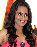 Sonakshi Sinha at Sonakshi Sinha Promotes Joker