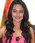 Sonakshi Sinha at Sonakshi Sinha Promotes Joker