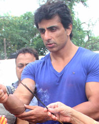 Sonu Sood Ganpati Visarjan Sonu Sood Ganpati Visarjan
