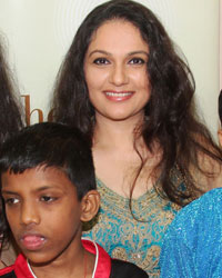 Gracy Singh at Special Kids Listen to The Other Song