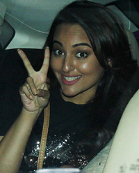 Sonakshi Sinha at Special Screening of 2 States