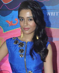 Amrita Rao at Special Screening of Guddu Rangeela