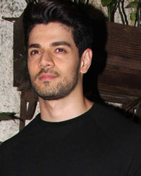 Sooraj Pancholi at Special Screening of MS Dhoni The Untold Story