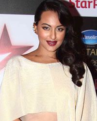 Sonakshi Sinha at Star Box Office India Awards