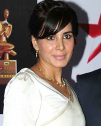 Kirti Kulhari at Star Screen Awards 2016