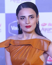 Radhika Madan at Star Screen Awards 2019