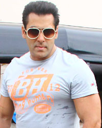 Salman Khan snapped at Mehboob Studio Salman Khan snapped at Mehboob Studio