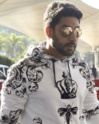 Abhishek Bachchan at Stars Spotted 2015