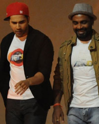 Varun Dhawan and Remo D'Souza  at Ponds' Pollution Out Face Wash launch