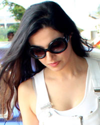 Divya Khola Kumar snapped at sirport Divya Khola Kumar snapped at sirport