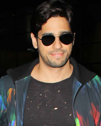 Sidharth Malhotra at Stars Spotted 2016