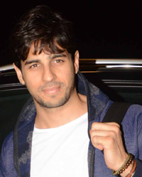 Sidharth Malhotra at Stars Spotted 2016