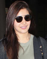 Anushka Sharma at Stars Spotted 2016