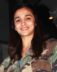 Alia Bhatt at Stars Spotted 2016