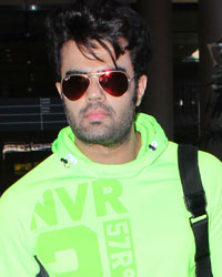 Manish Paul at Stars Spotted 2016