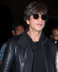 Shahrukh Khan snapped at airport Shahrukh Khan snapped at airport