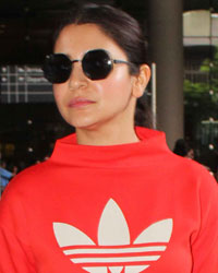 Anushka Sharma at Stars Spotted 2017