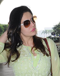 Zareen Khan at Stars Spotted 2017