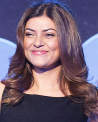 Sushmita Sen at Sushmita Sen Launches Huawei P9