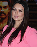 Minissha Lamba at Talaash Premiere