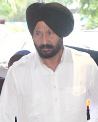 Tishaa Kumar Prayer Meet Tishaa Kumar Prayer Meet