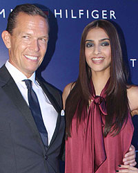 Tommy Hilfiger 10th Anniversary PC