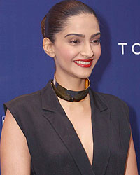 Sonam Kapoor at Tommy Hilfiger 10th Anniversary PC