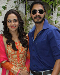 Amruta Khanvilkar and Shreyas Talpade