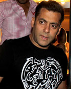 Salman Khan at Umang 2013