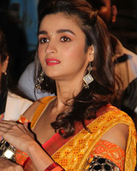 Alia Bhatt at Umang 2017