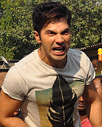 Varun Dhawan at Varun Promotes Badlapur at Kshitij 2014